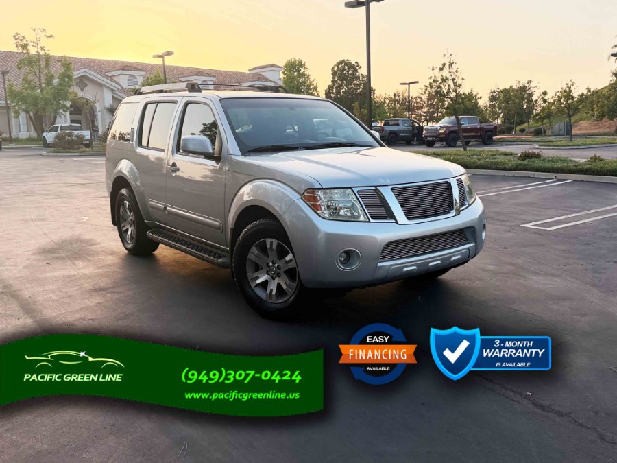 2008 Nissan Pathfinder SE - Photo 3