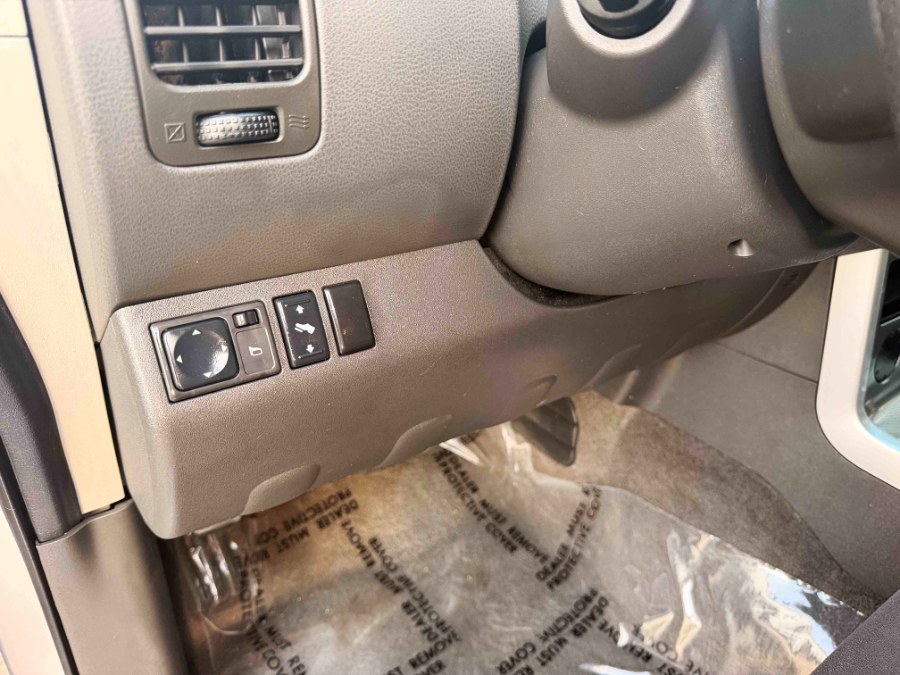 2008 Nissan Pathfinder SE - Photo 20
