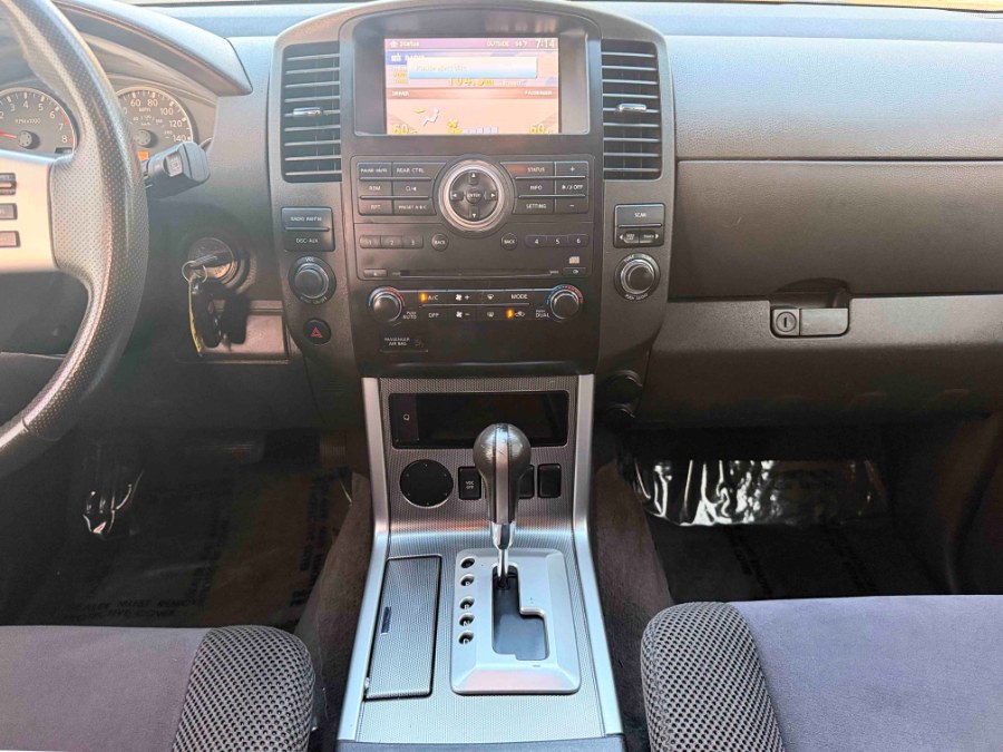 2008 Nissan Pathfinder SE - Photo 23