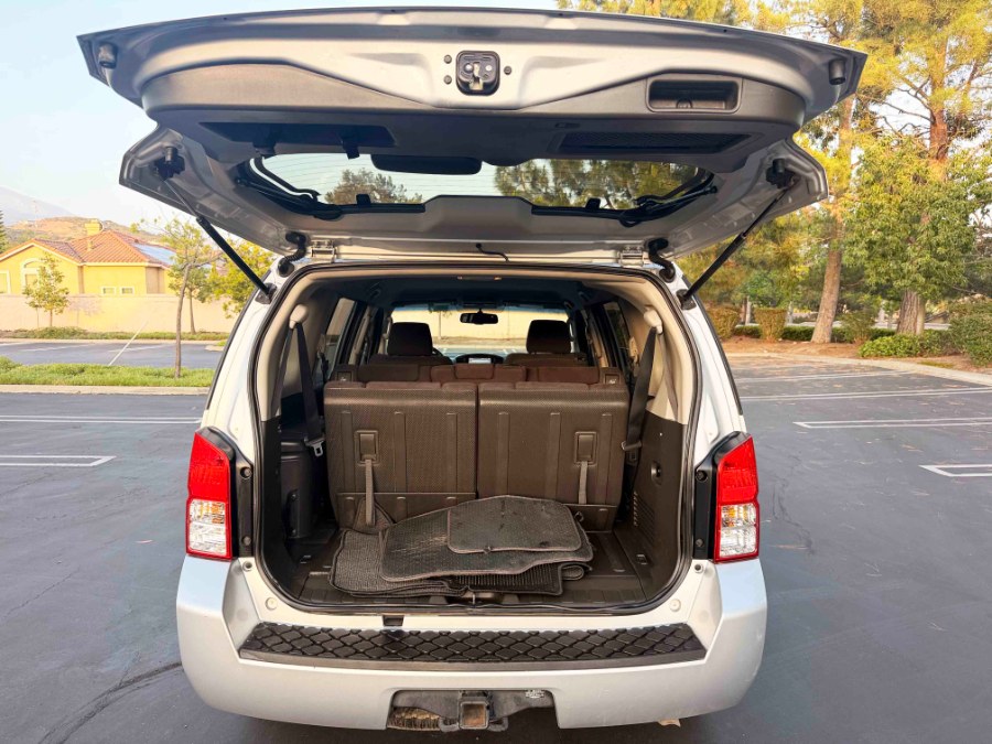 2008 Nissan Pathfinder SE - Photo 33