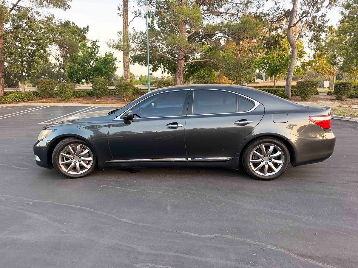 2009 Lexus LS Base - Photo 7