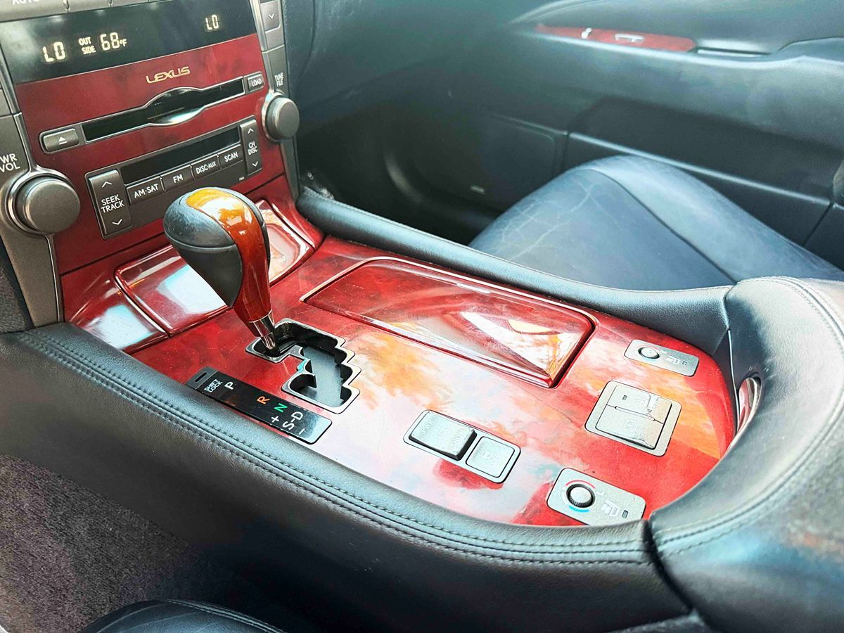 2009 Lexus LS Base - Photo 22