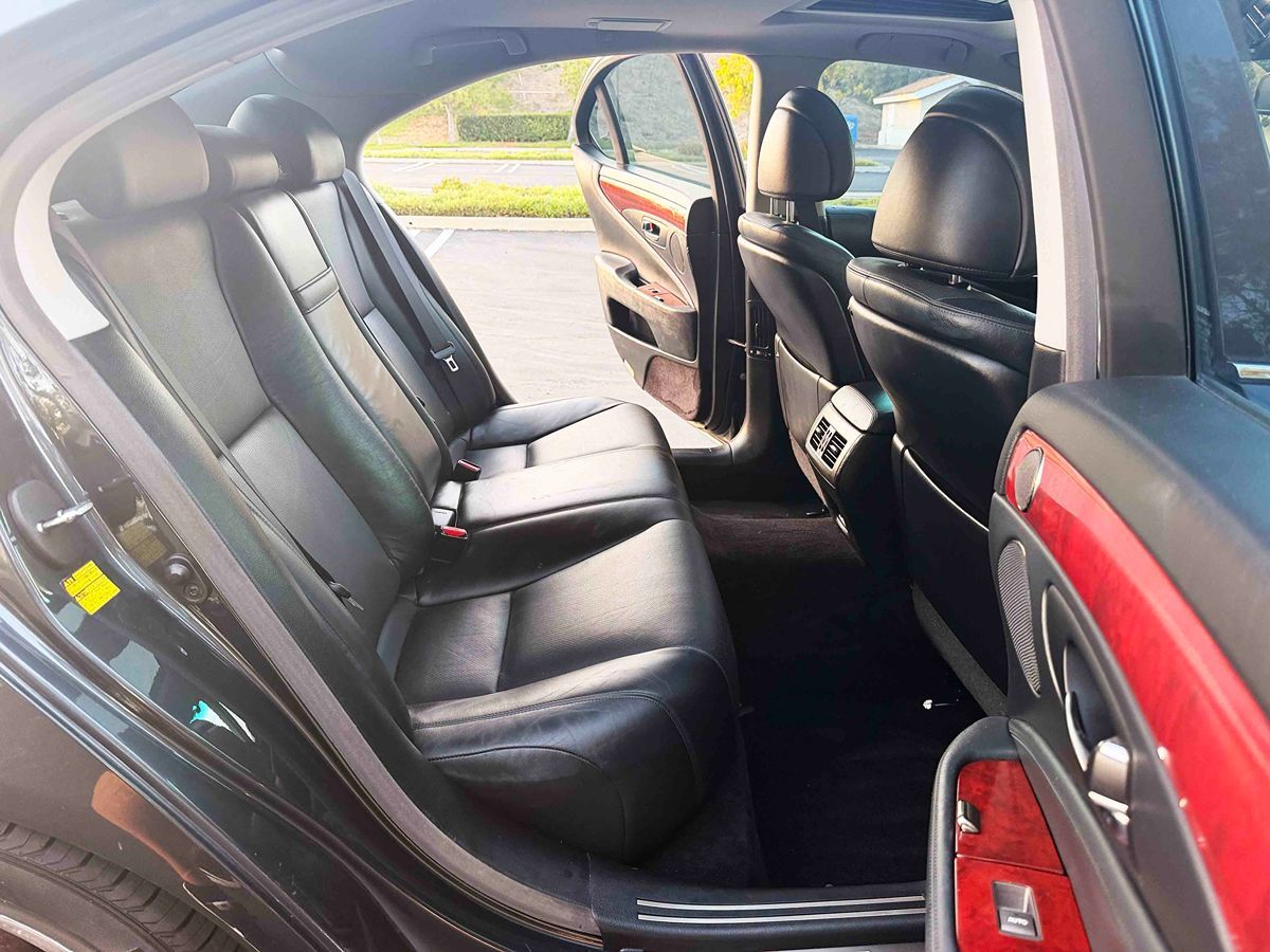 2009 Lexus LS Base - Photo 28