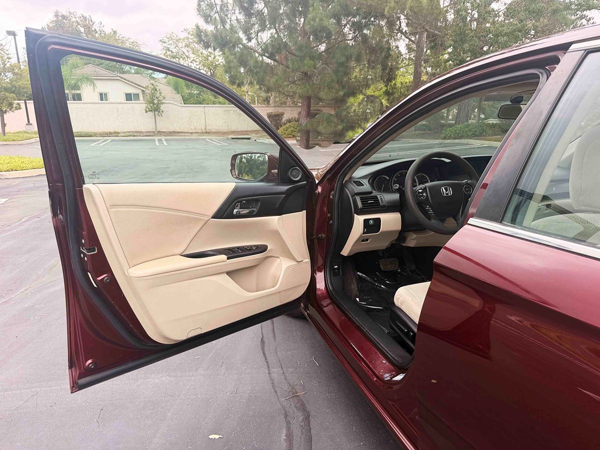 2014 Honda Accord EX - Photo 12