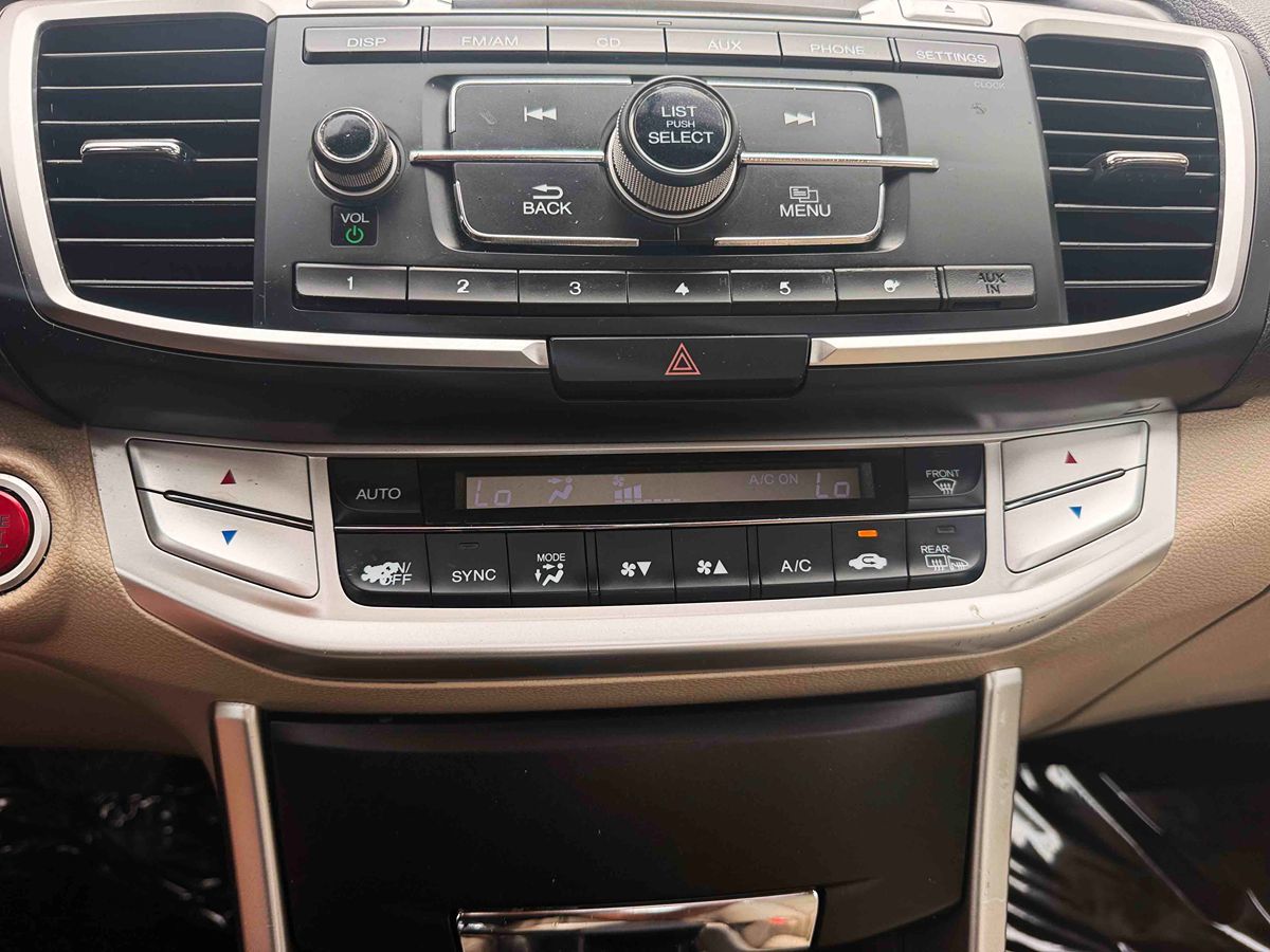 2014 Honda Accord EX - Photo 21