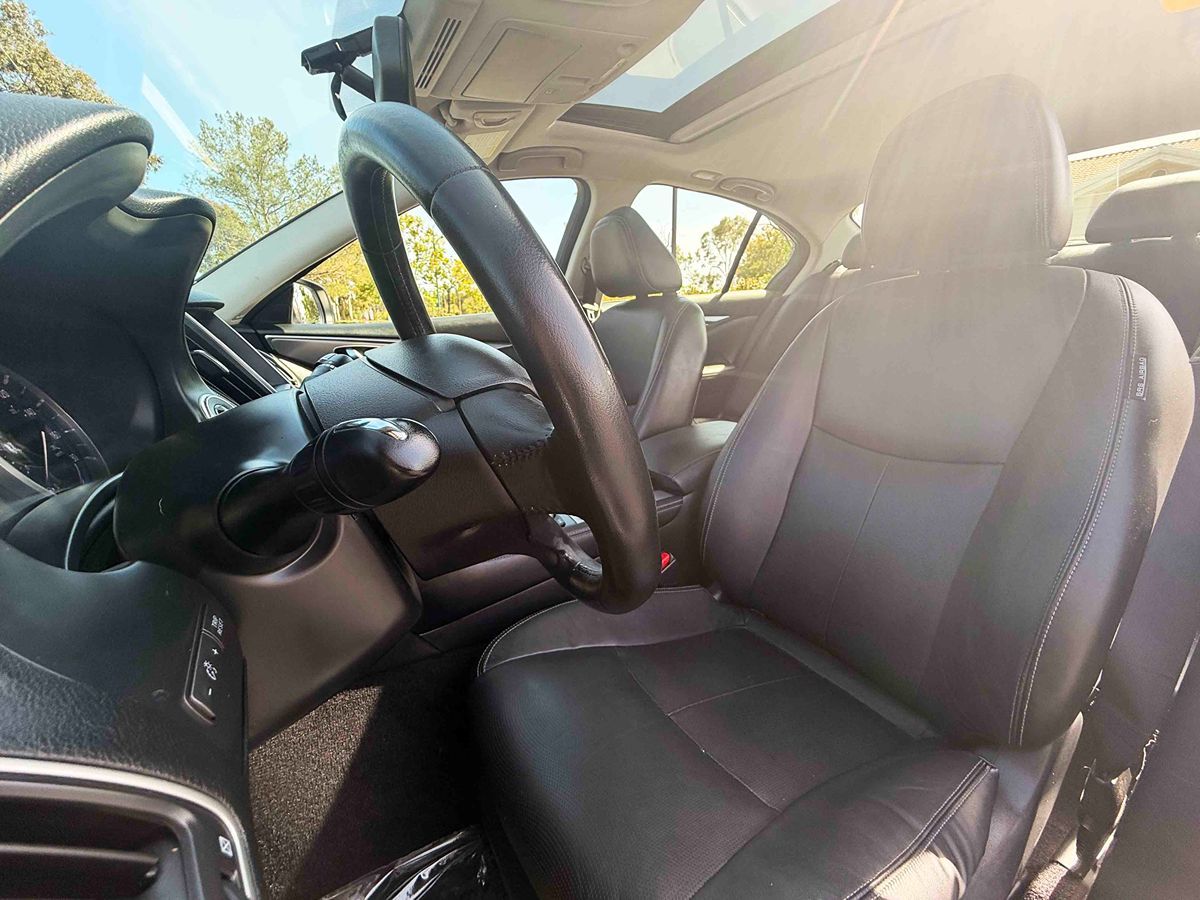 2015 INFINITI Q50 Premium - Photo 16