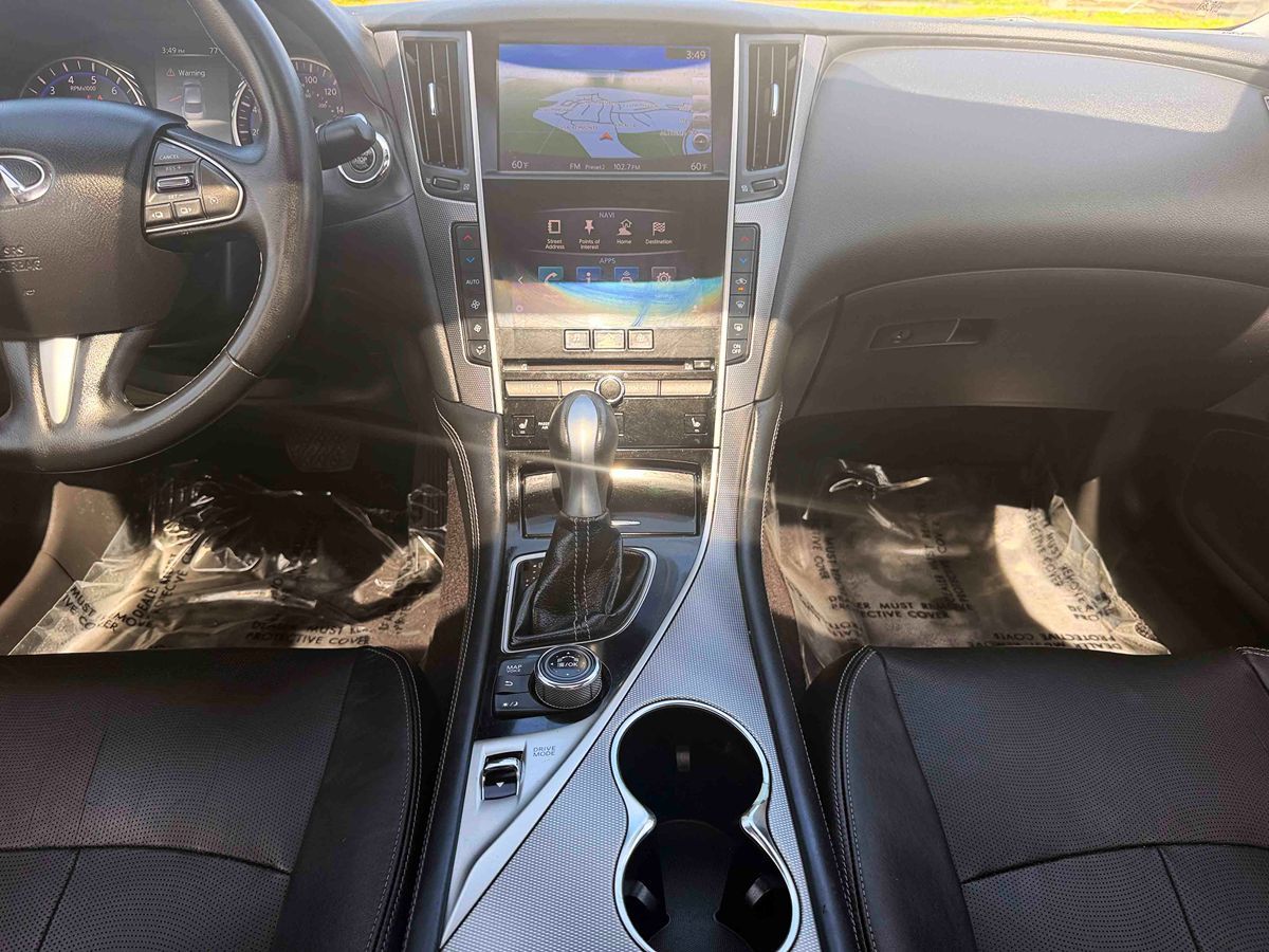 2015 INFINITI Q50 Premium - Photo 20