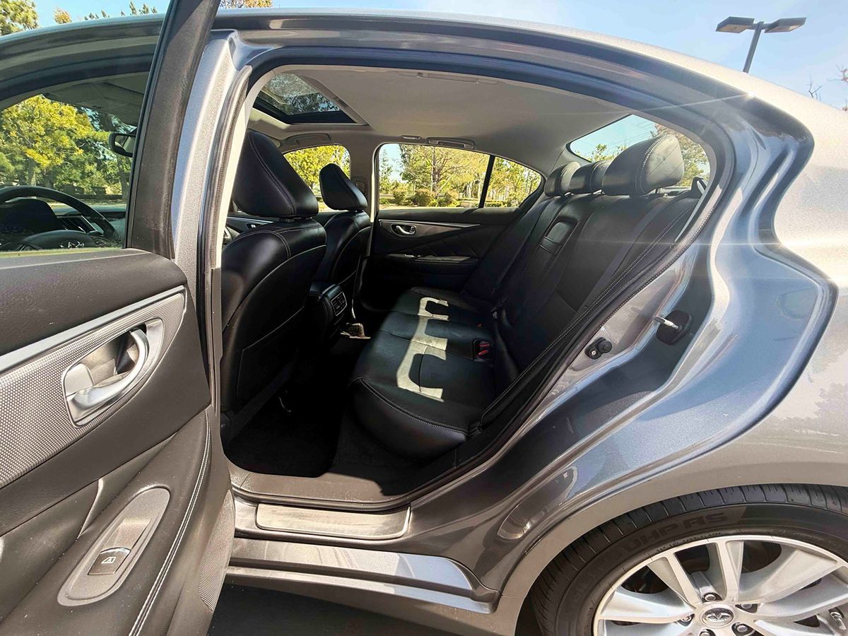 2015 INFINITI Q50 Premium - Photo 29