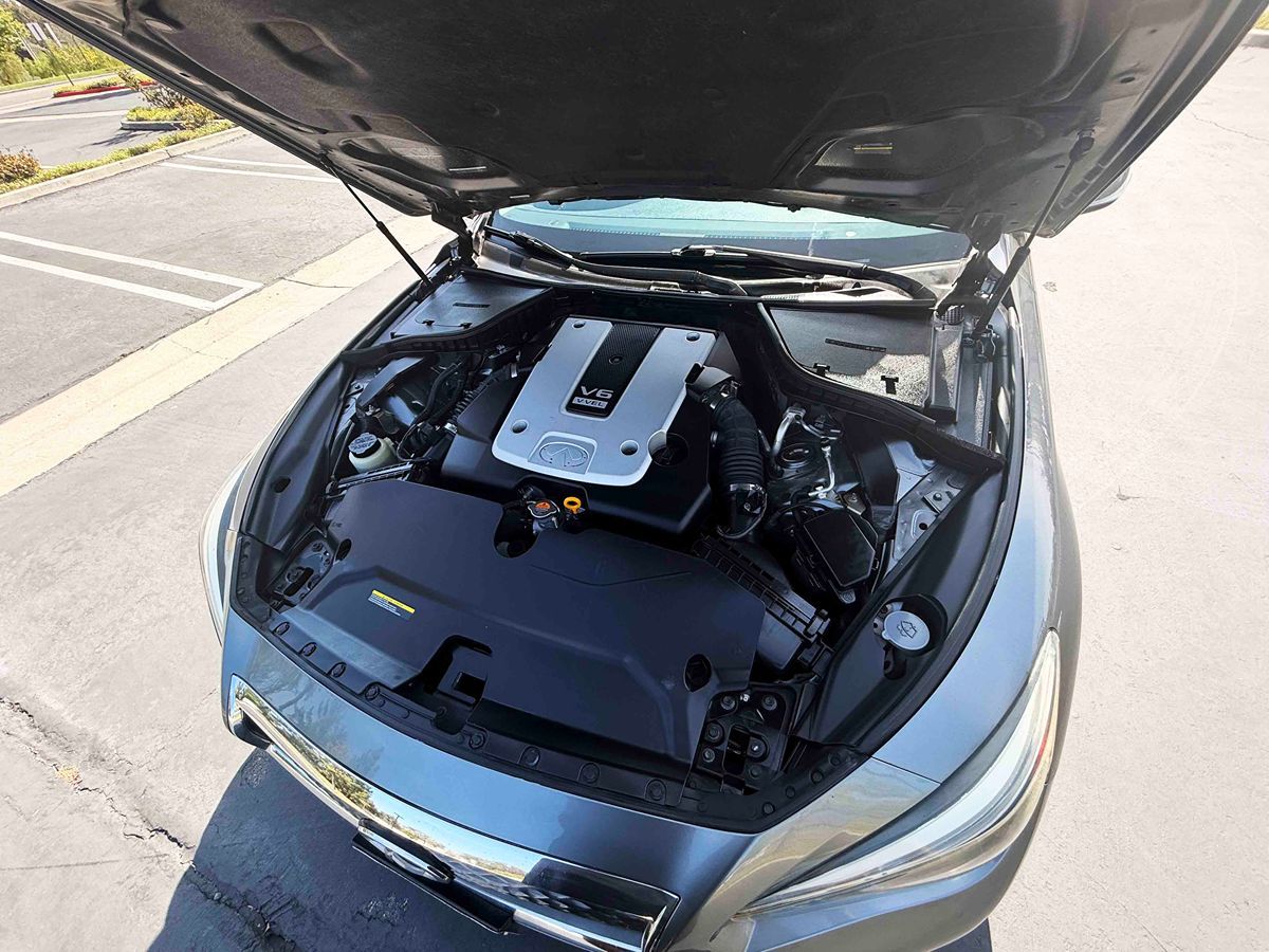 2015 INFINITI Q50 Premium - Photo 31