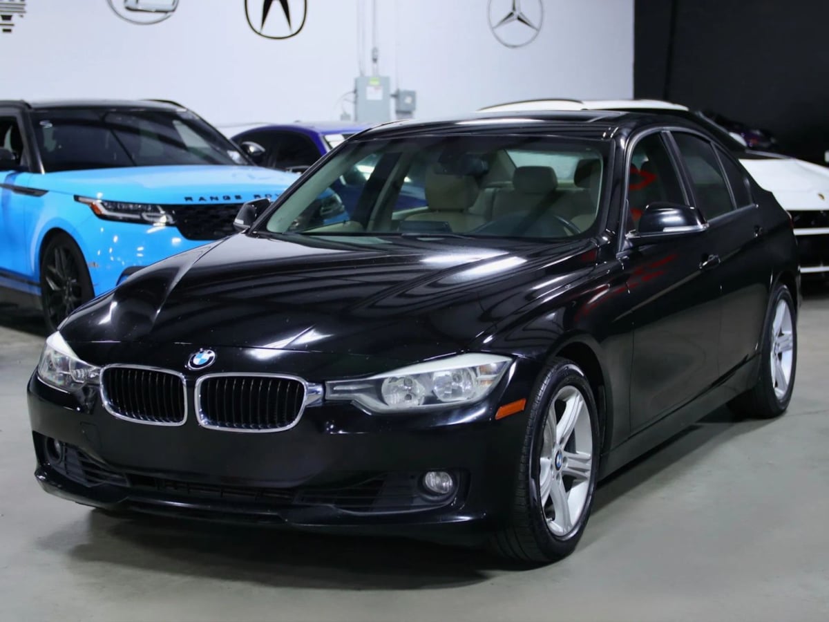 BMW 3 Series photo 6