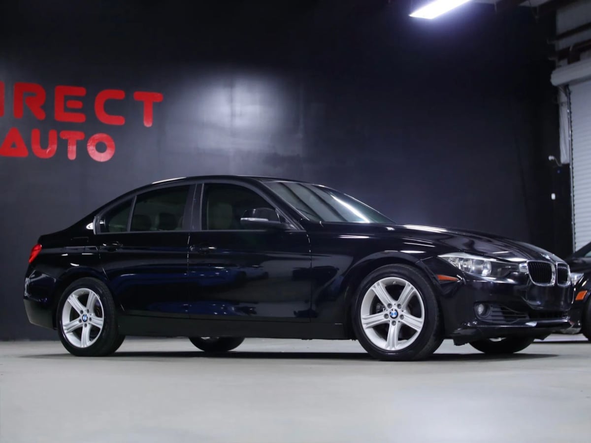 BMW 3 Series photo 8
