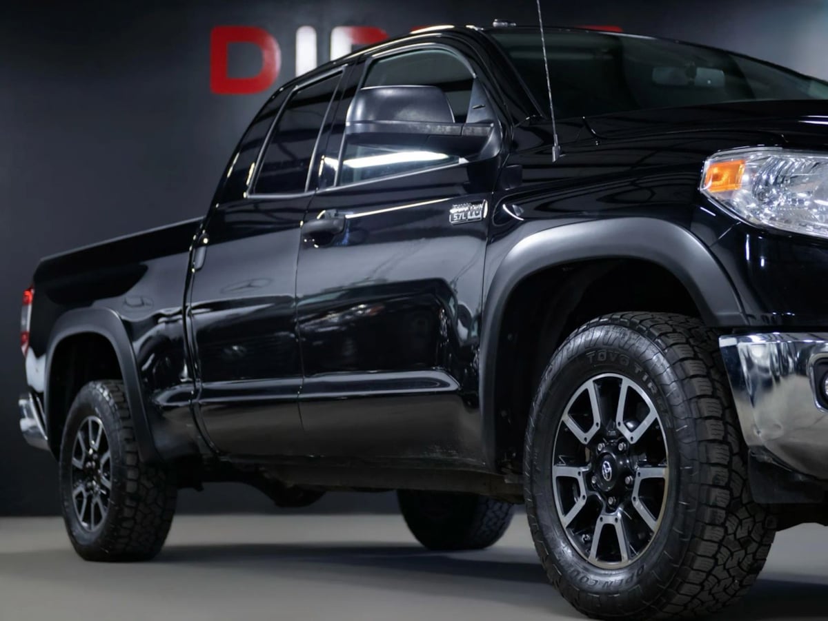 2015 Toyota Tundra SR5 - Photo 2