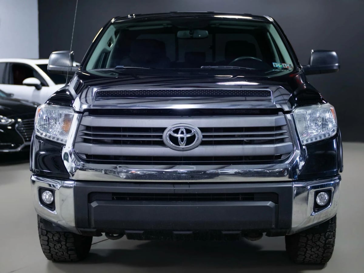 2015 Toyota Tundra SR5 - Photo 4