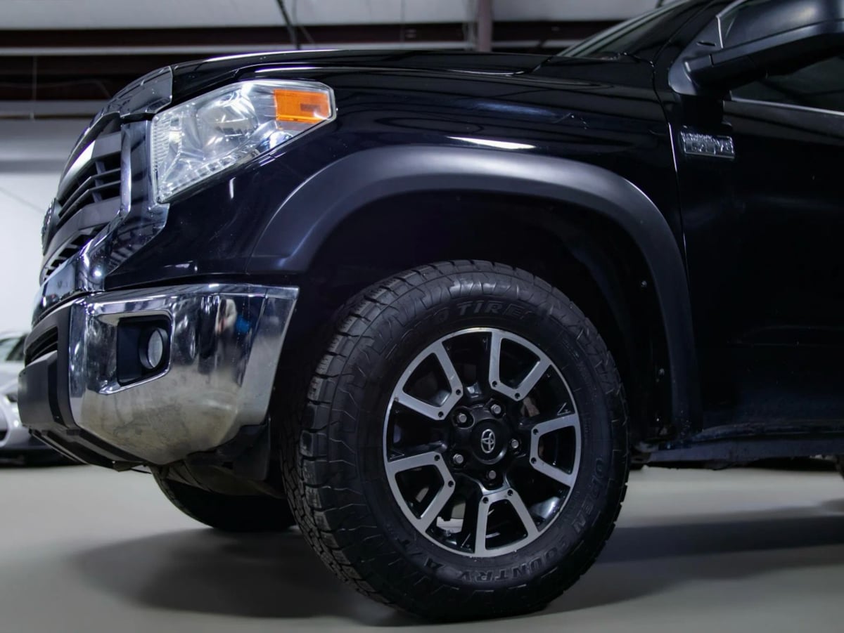 2015 Toyota Tundra SR5 - Photo 8