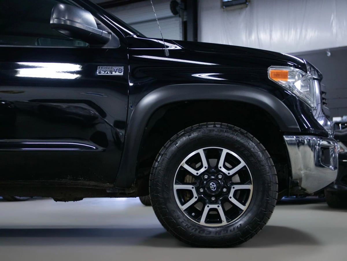 2015 Toyota Tundra SR5 - Photo 10
