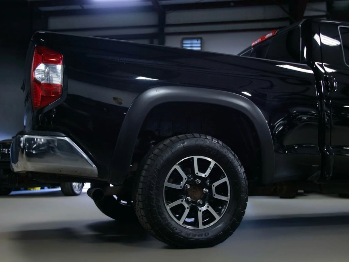 2015 Toyota Tundra SR5 - Photo 14
