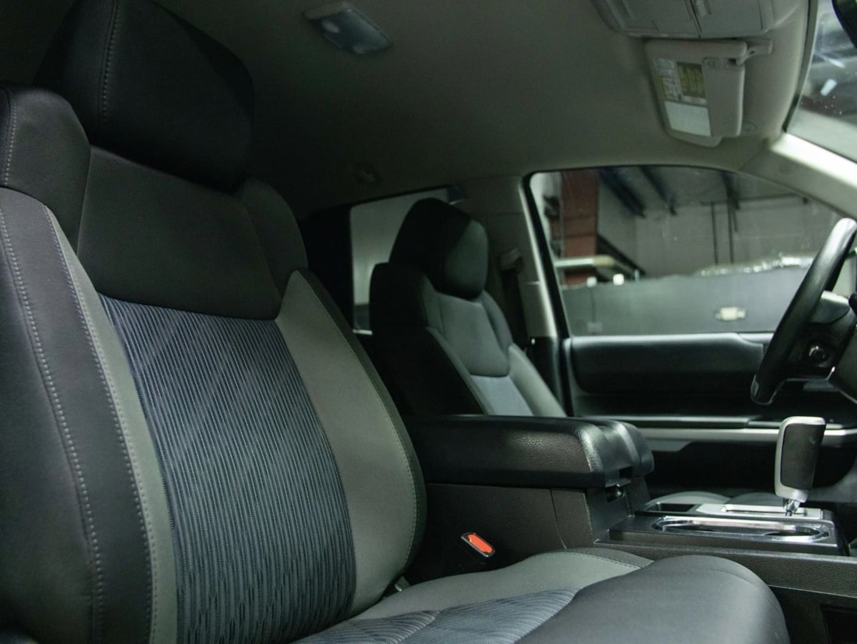 2015 Toyota Tundra SR5 - Photo 29