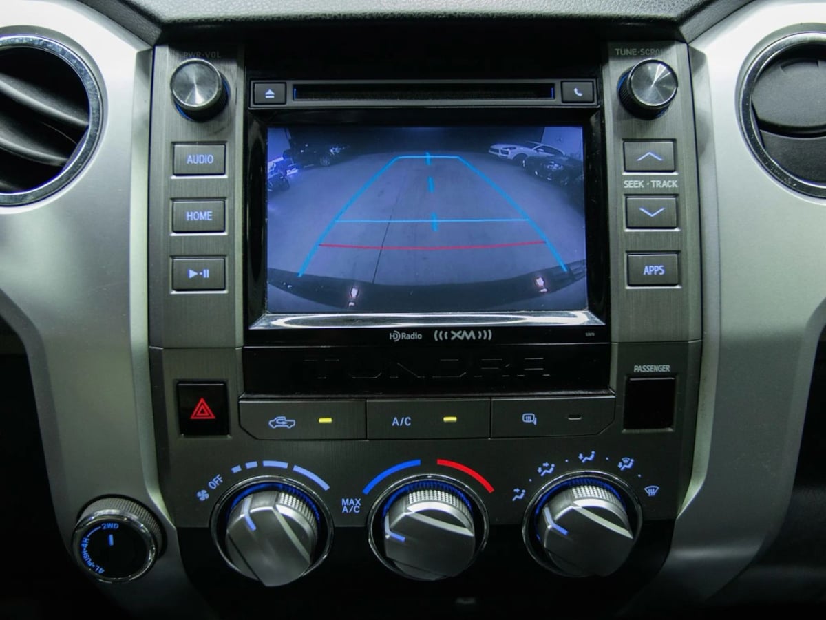 2015 Toyota Tundra SR5 - Photo 40