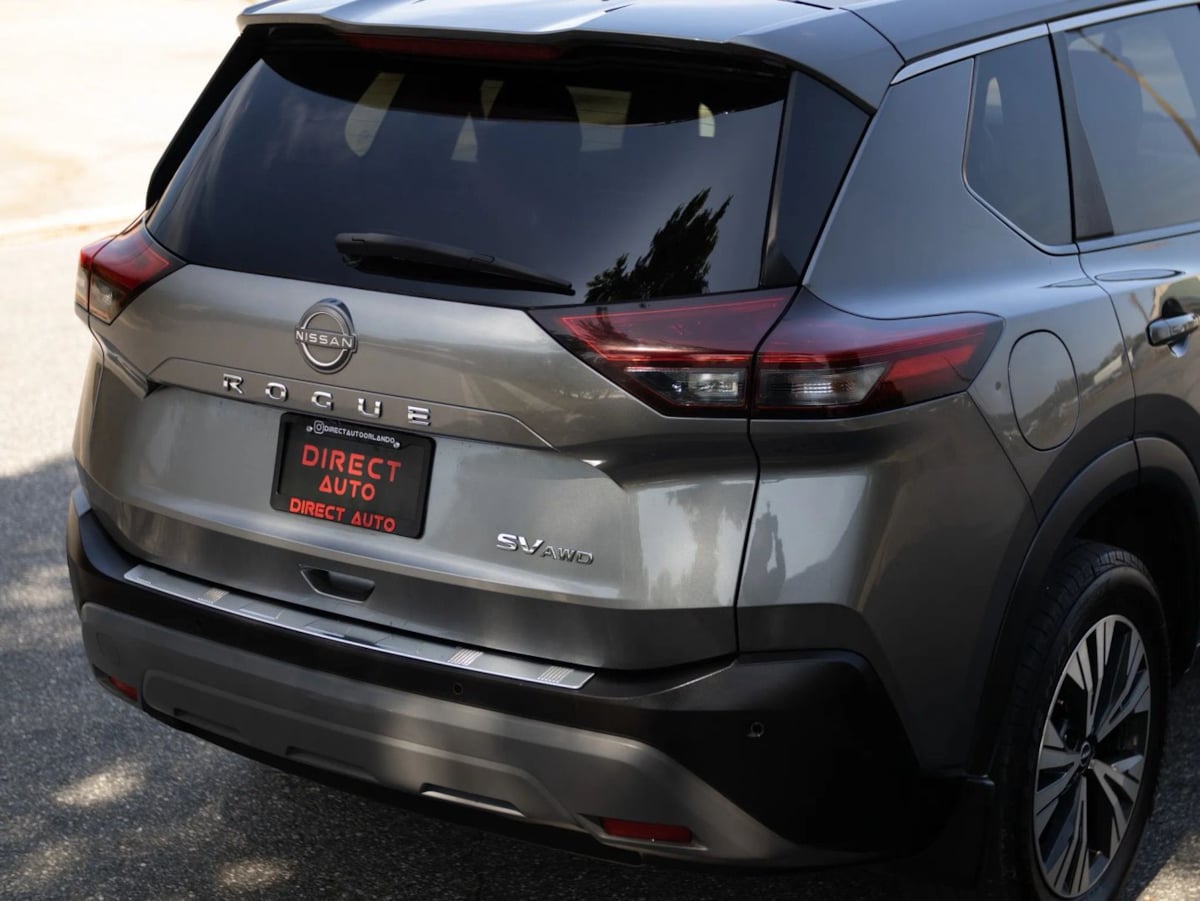 Nissan Rogue photo 8