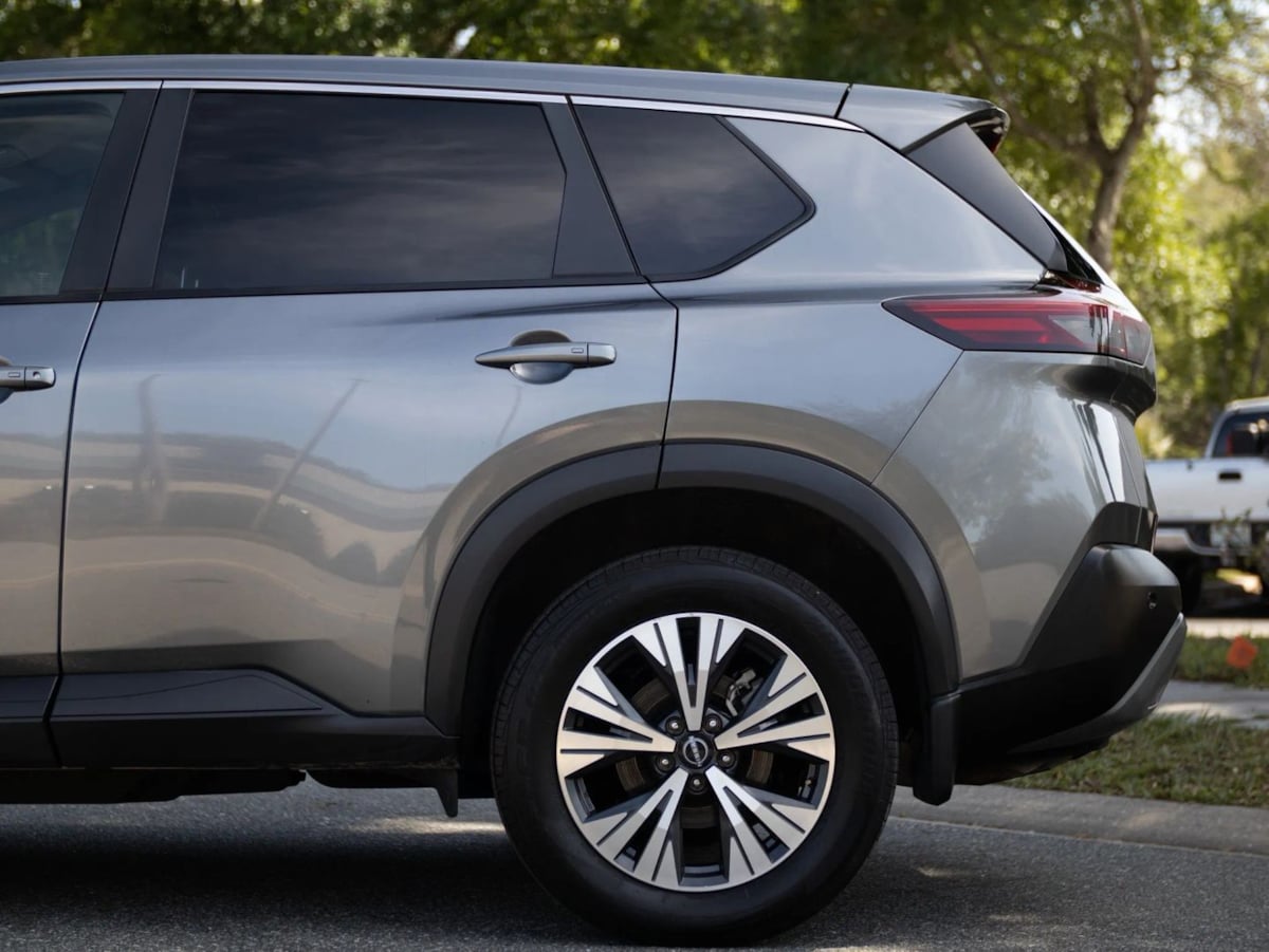 Nissan Rogue photo 15