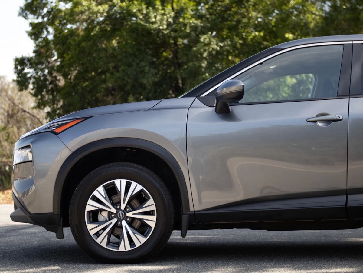 Nissan Rogue photo 16