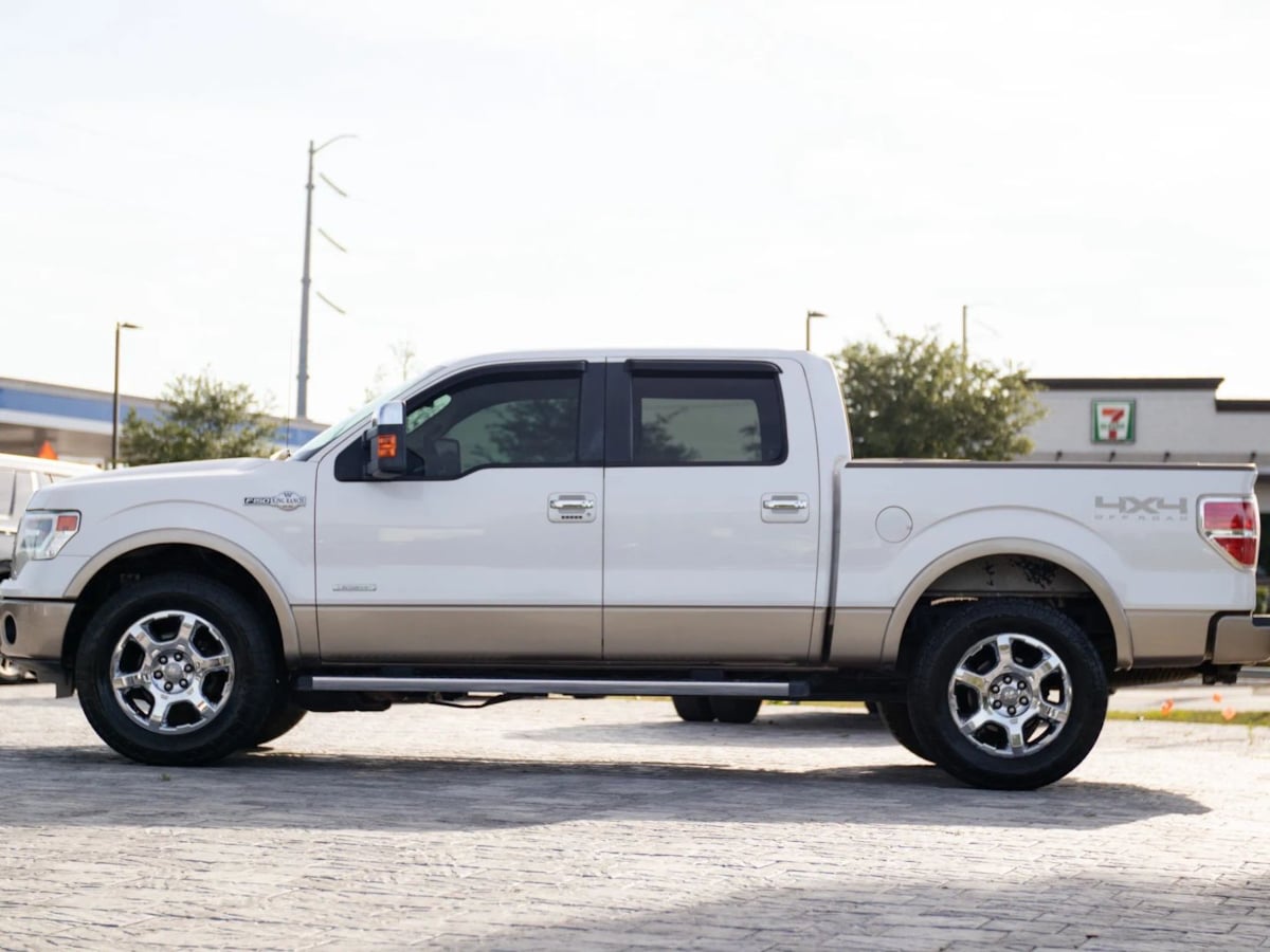 Ford F-150 photo 11