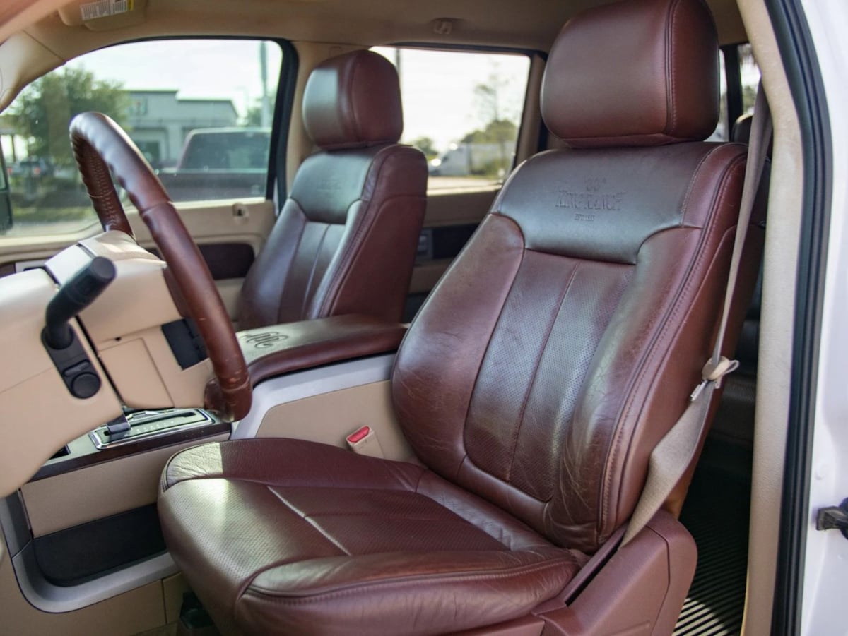 Ford F-150 photo 25