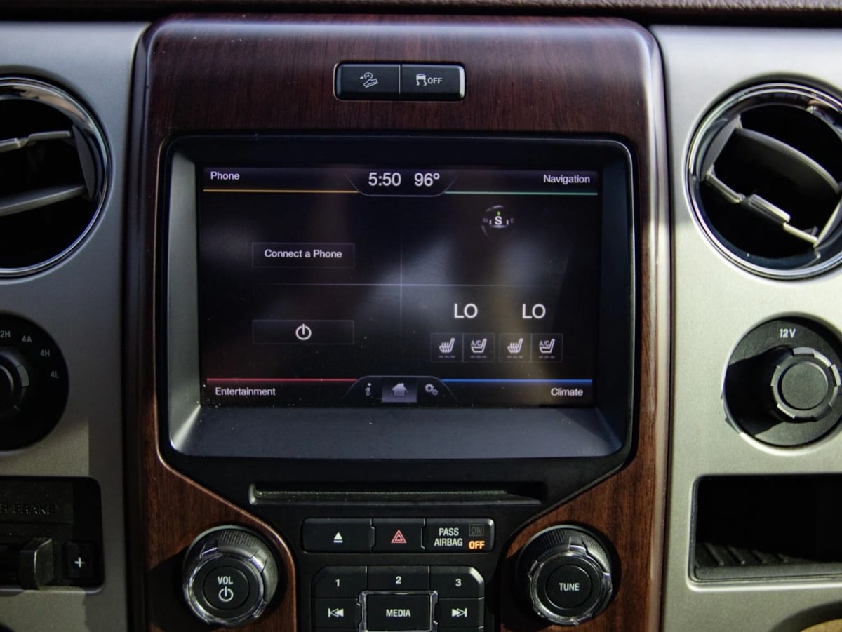 Ford F-150 photo 36