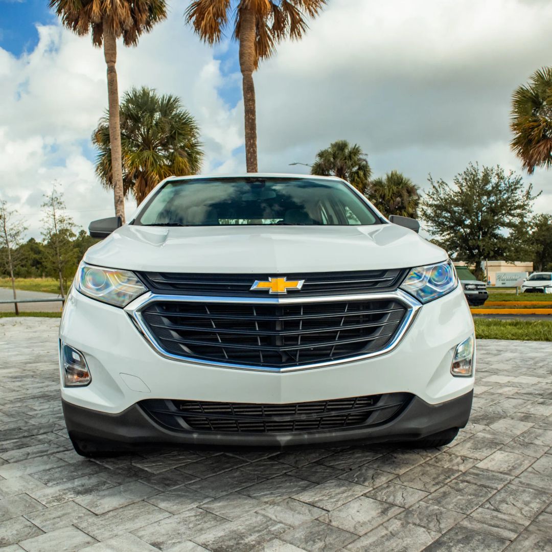 Chevrolet Equinox photo 2