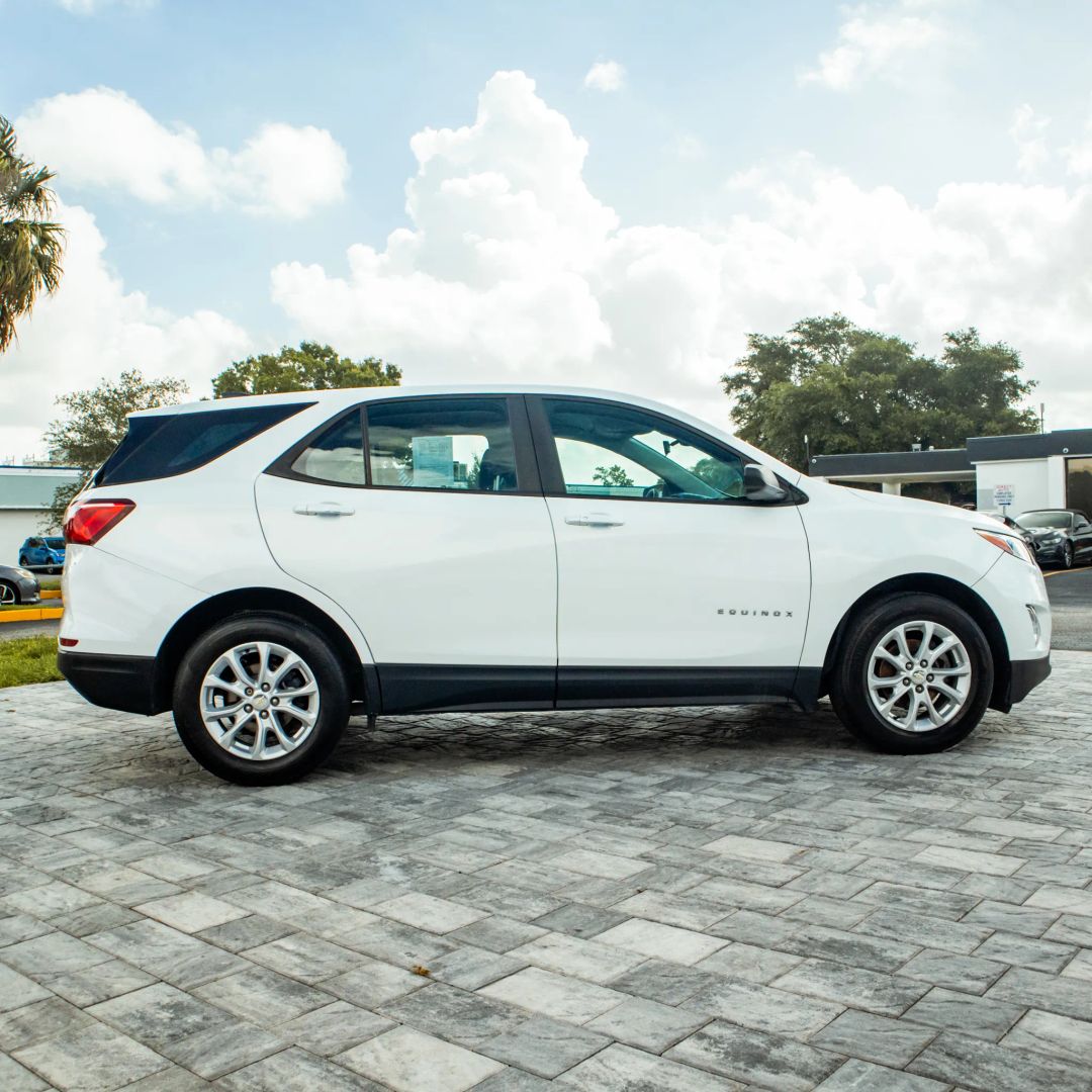 Chevrolet Equinox photo 8