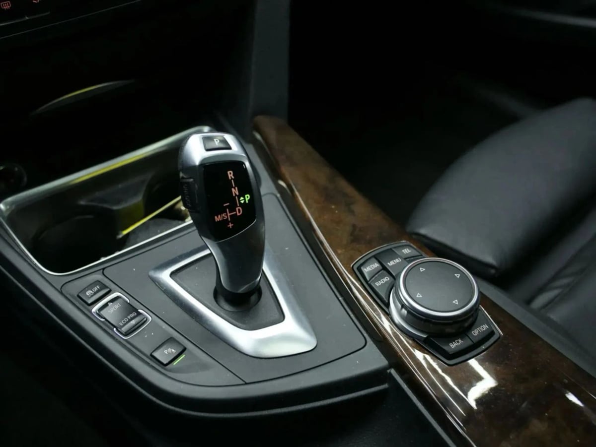 2015 BMW 3 Series 328i - Photo 35