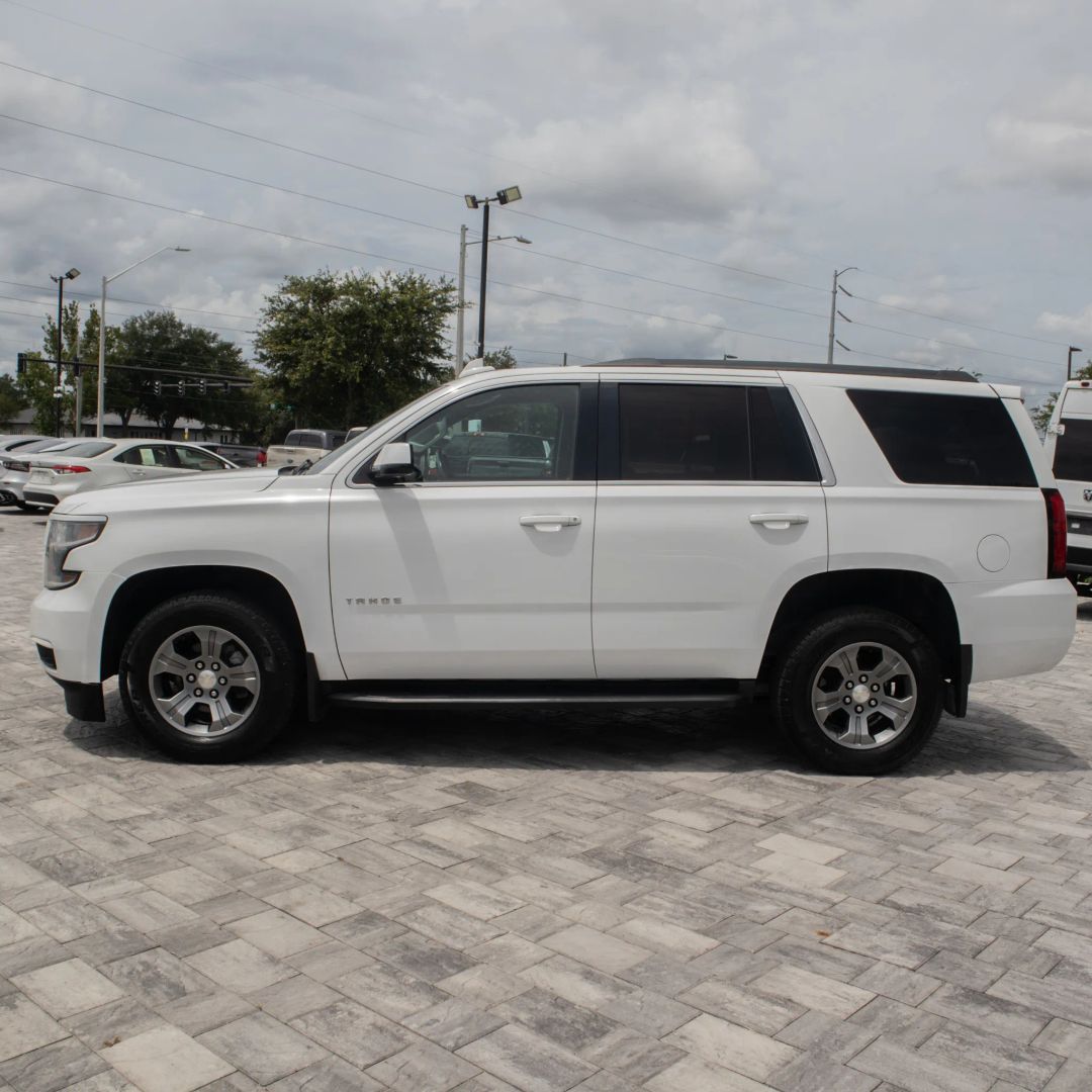 Chevrolet Tahoe photo 4