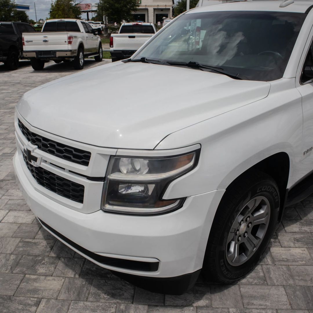 Chevrolet Tahoe photo 12