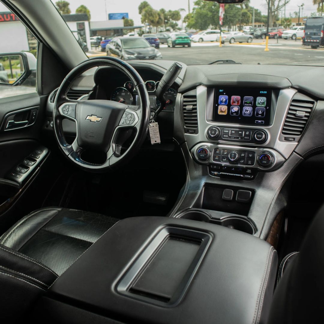 Chevrolet Tahoe photo 19