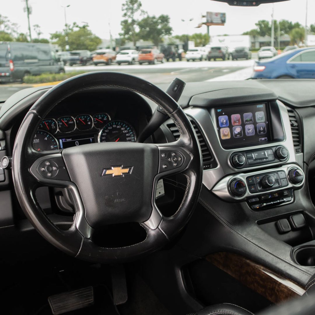 Chevrolet Tahoe photo 26