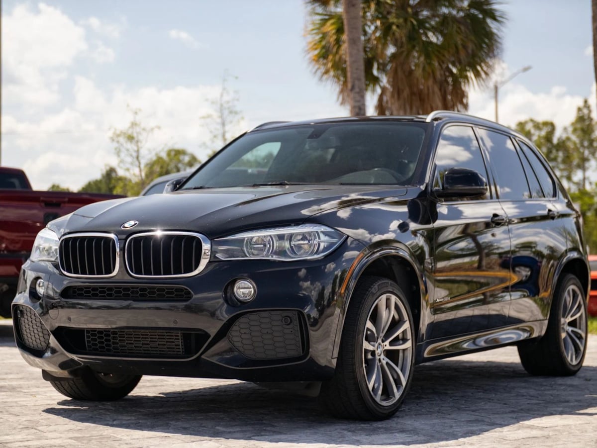 BMW X5 photo 7