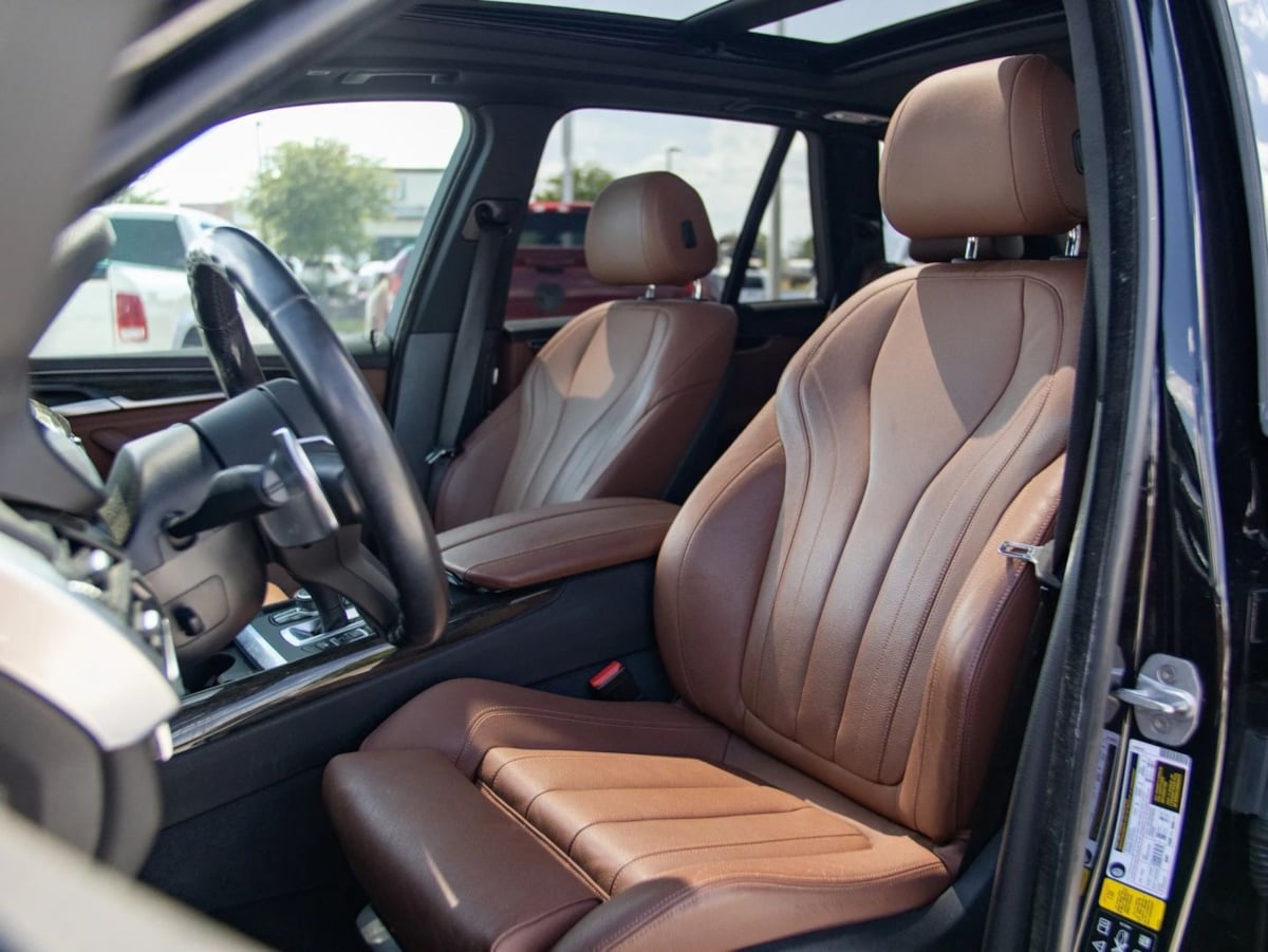 BMW X5 photo 22