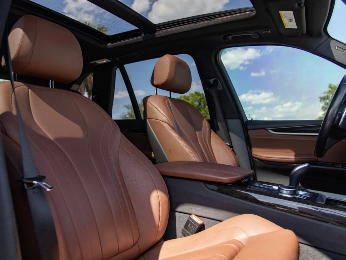 BMW X5 photo 25