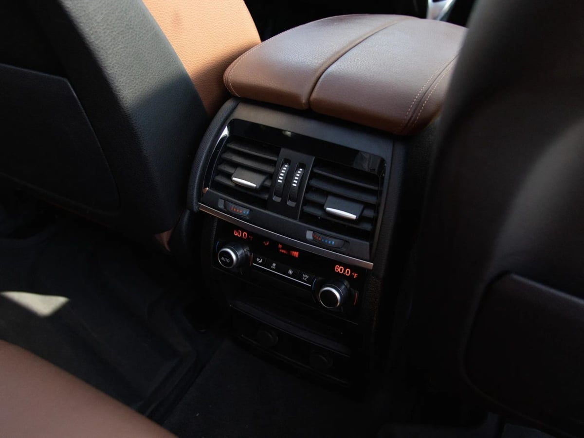 BMW X5 photo 33