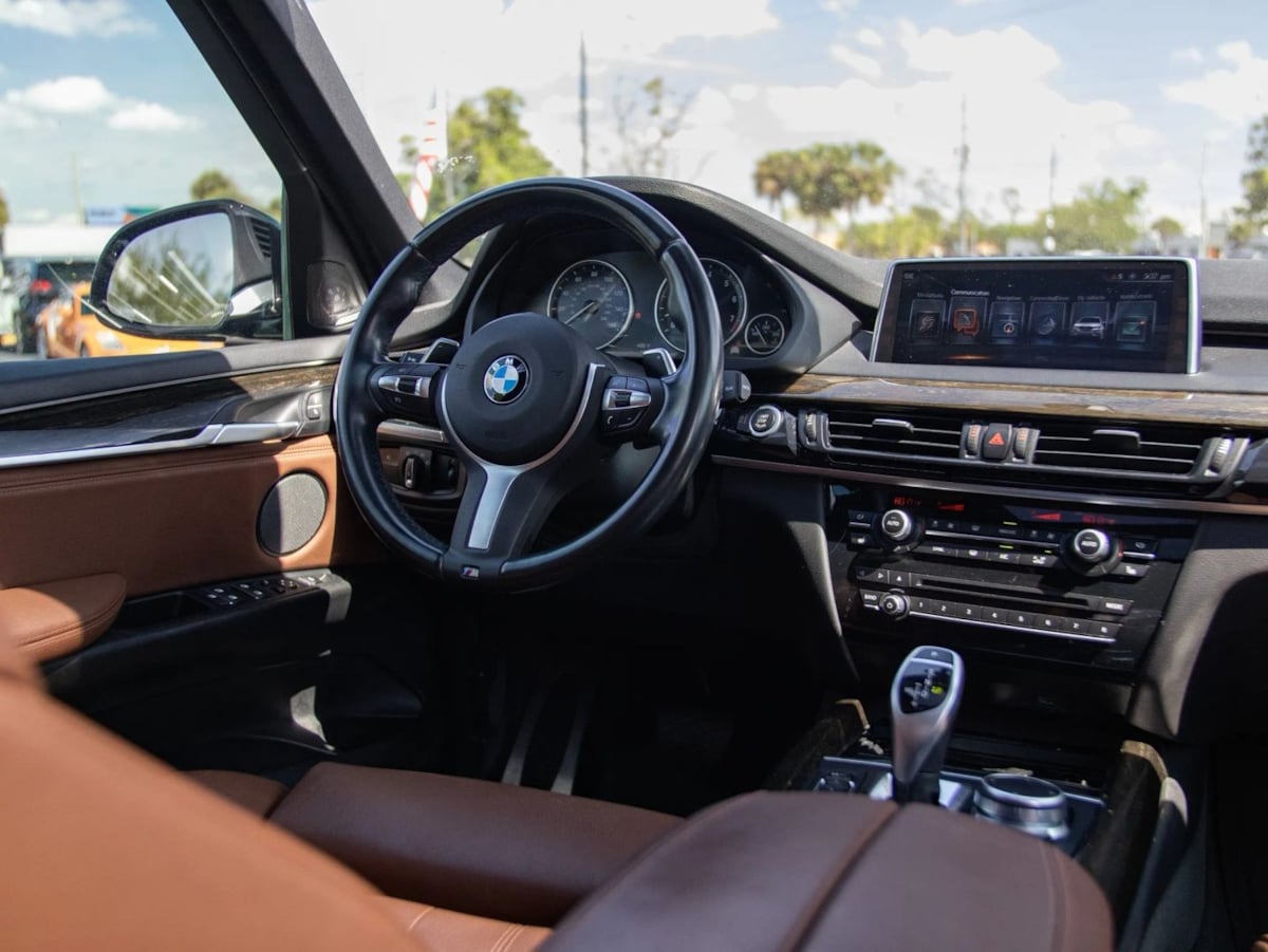 BMW X5 photo 38