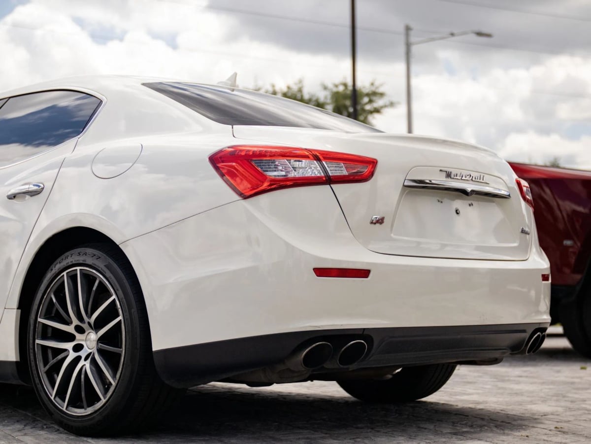 2014 Maserati Ghibli S - Photo 13