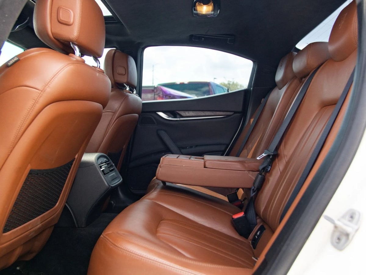 2014 Maserati Ghibli S - Photo 29