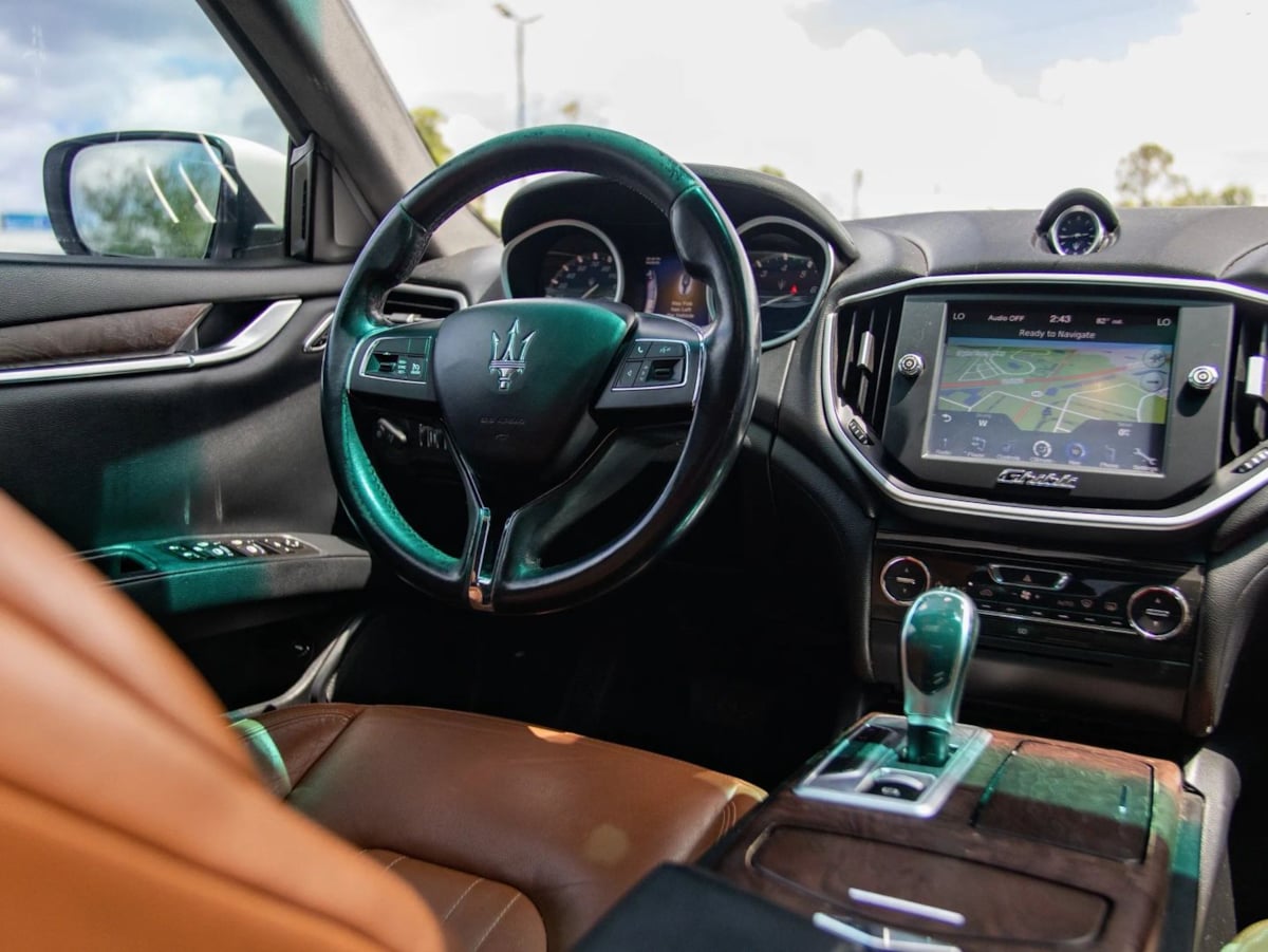 2014 Maserati Ghibli S - Photo 39