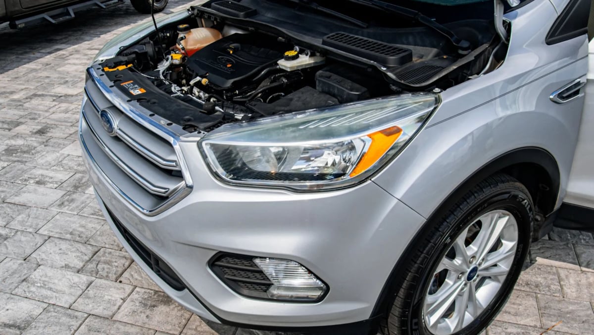 Ford Escape photo 38