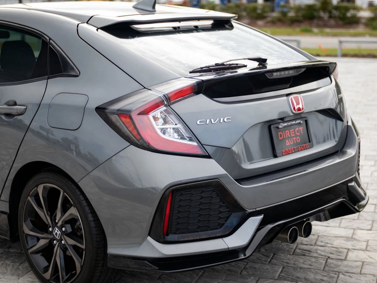 Honda Civic photo 11
