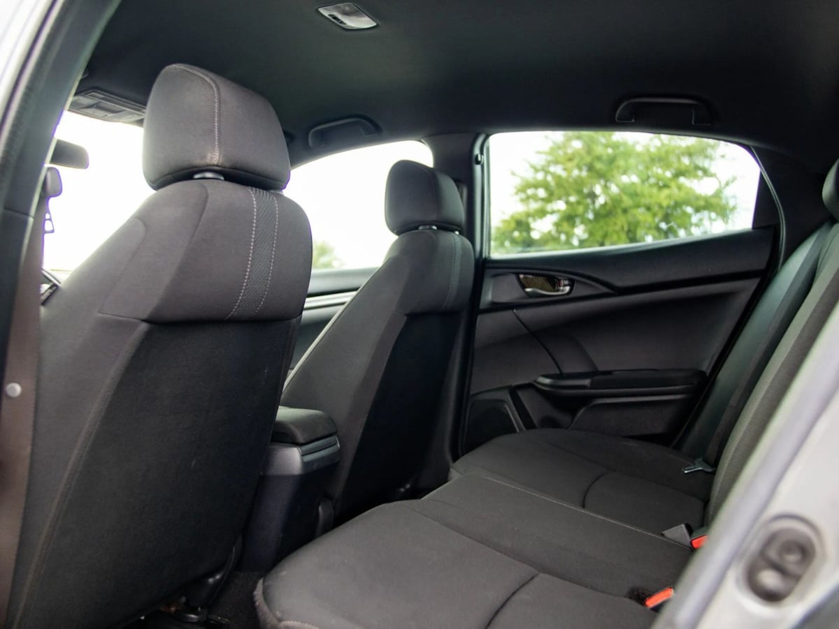 Honda Civic photo 25