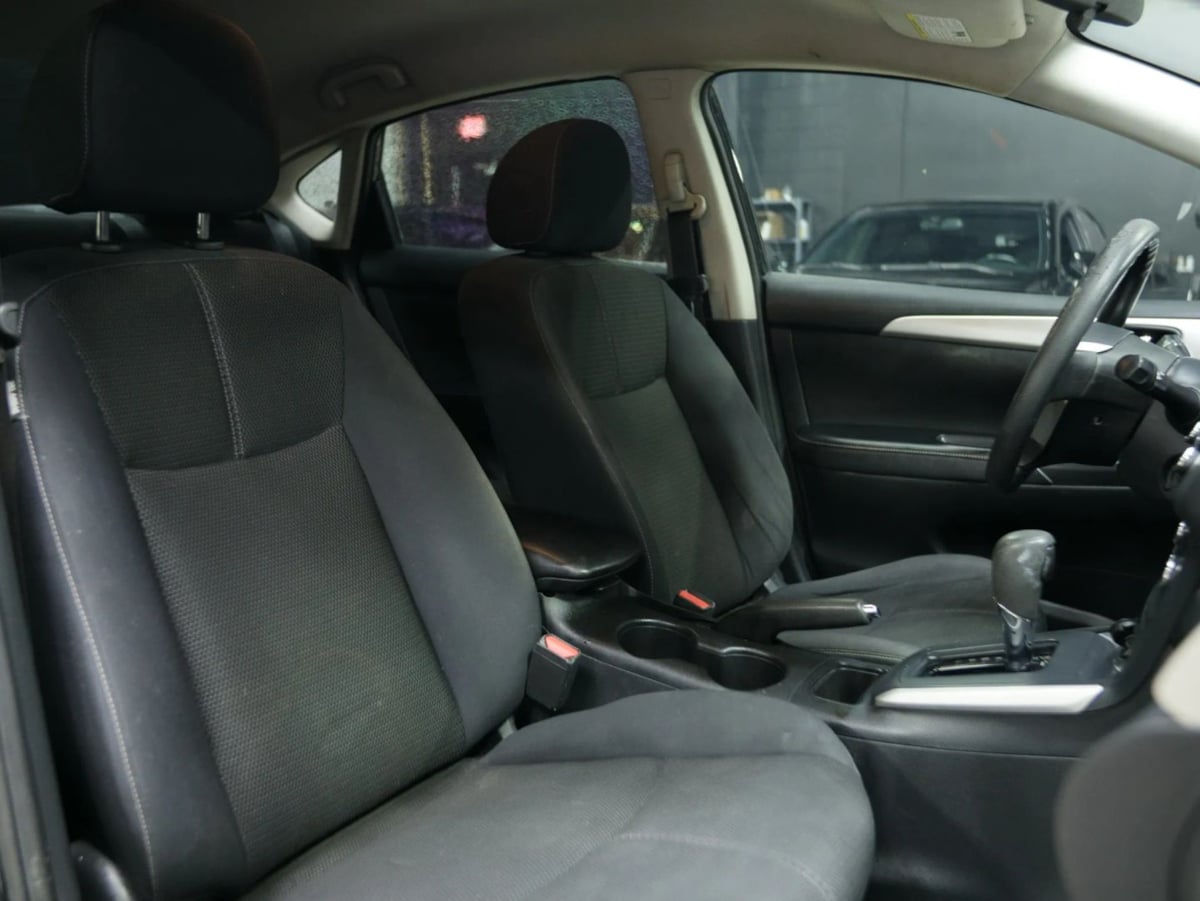2017 Nissan Sentra S - Photo 20