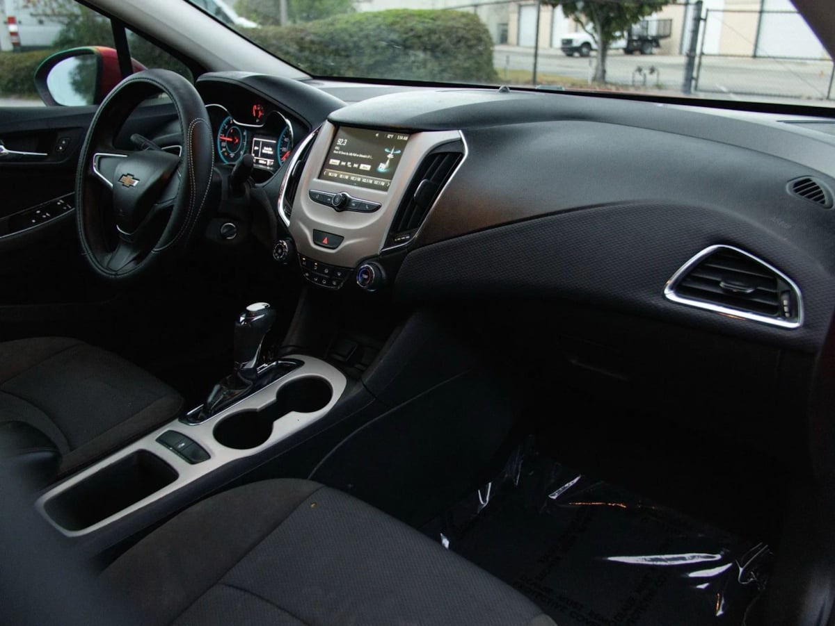 Chevrolet Cruze photo 20