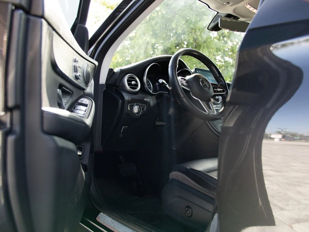 Mercedes-Benz GLC photo 16