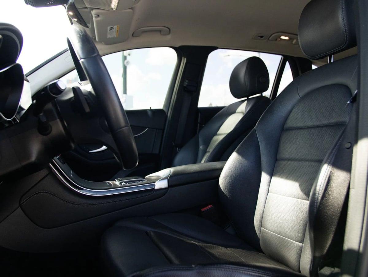 Mercedes-Benz GLC photo 21